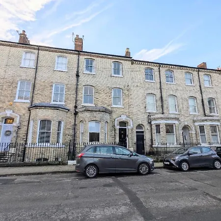 Swale No 4 Apartament York
