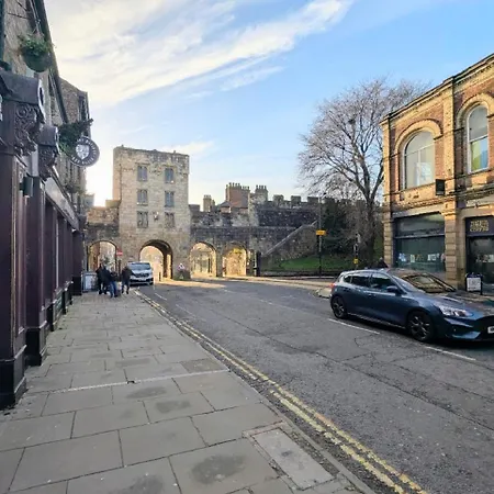 Swale Apartment No 4 York York