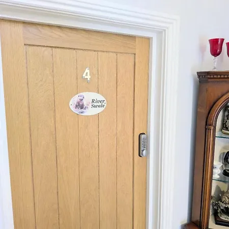 Swale Apartment No 4 York *